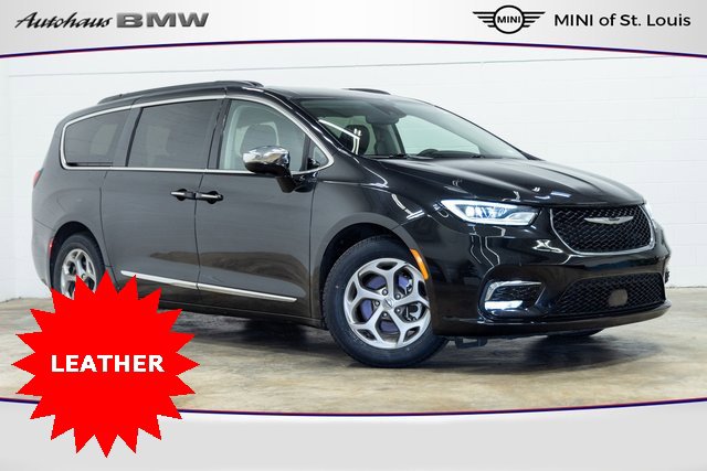 Used 2023 Chrysler Pacifica Limited