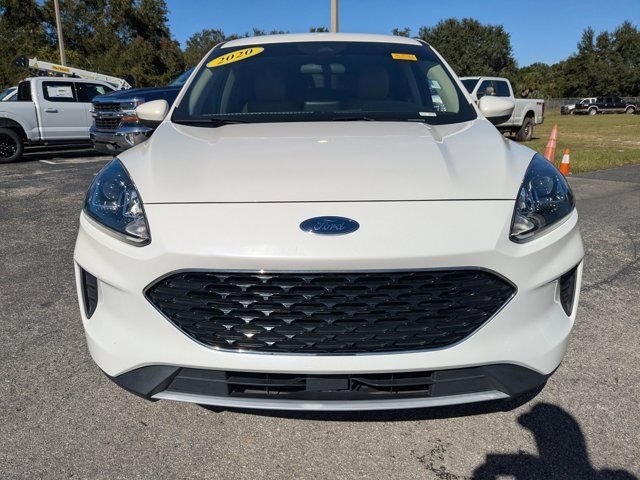 Certified 2020 Ford Escape SE image 10