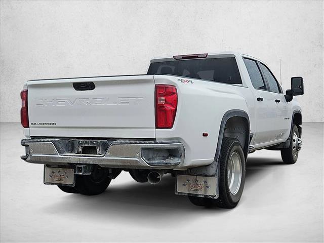Used 2025 Chevrolet Silverado 3500 W/T image 4