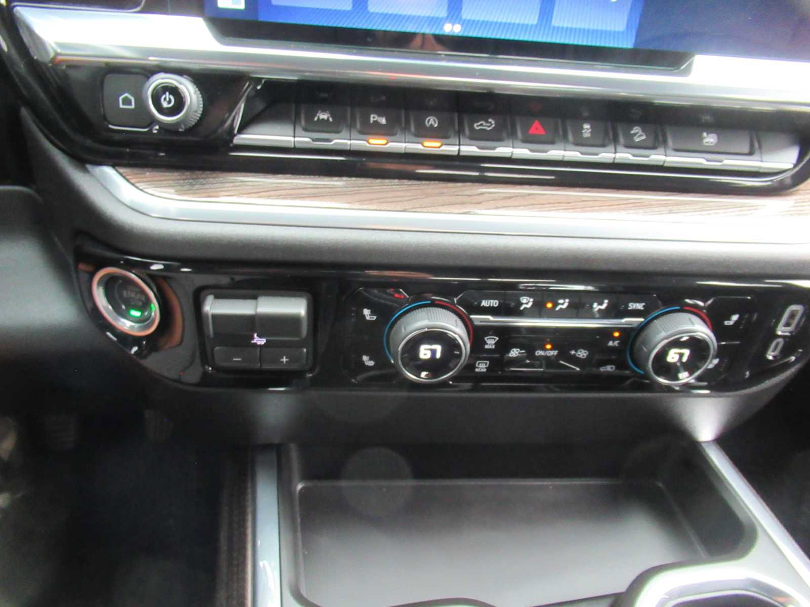Used 2026 Chevrolet Silverado 1500 RST w/ RST All Star Premium Package AWD/4WD image 22