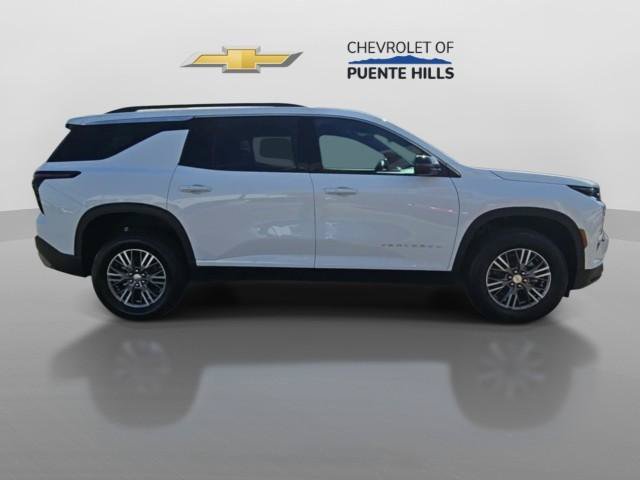 New 2027 Chevrolet Traverse LT w/ LPO, Cargo Package FWD image 9