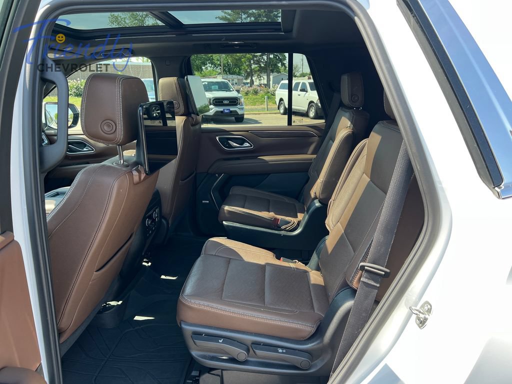 Certified 2023 Chevrolet Tahoe High Country w/ Advanced Technology Package AWD/4WD image 21