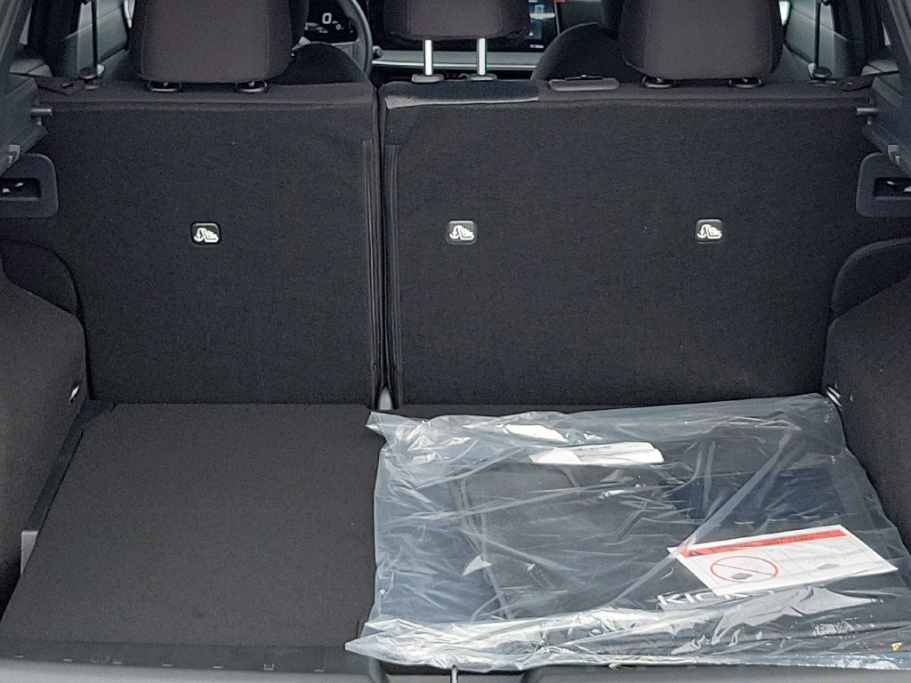New 2026 Nissan Kicks SV w/ Cold Weather Package FWD image 22