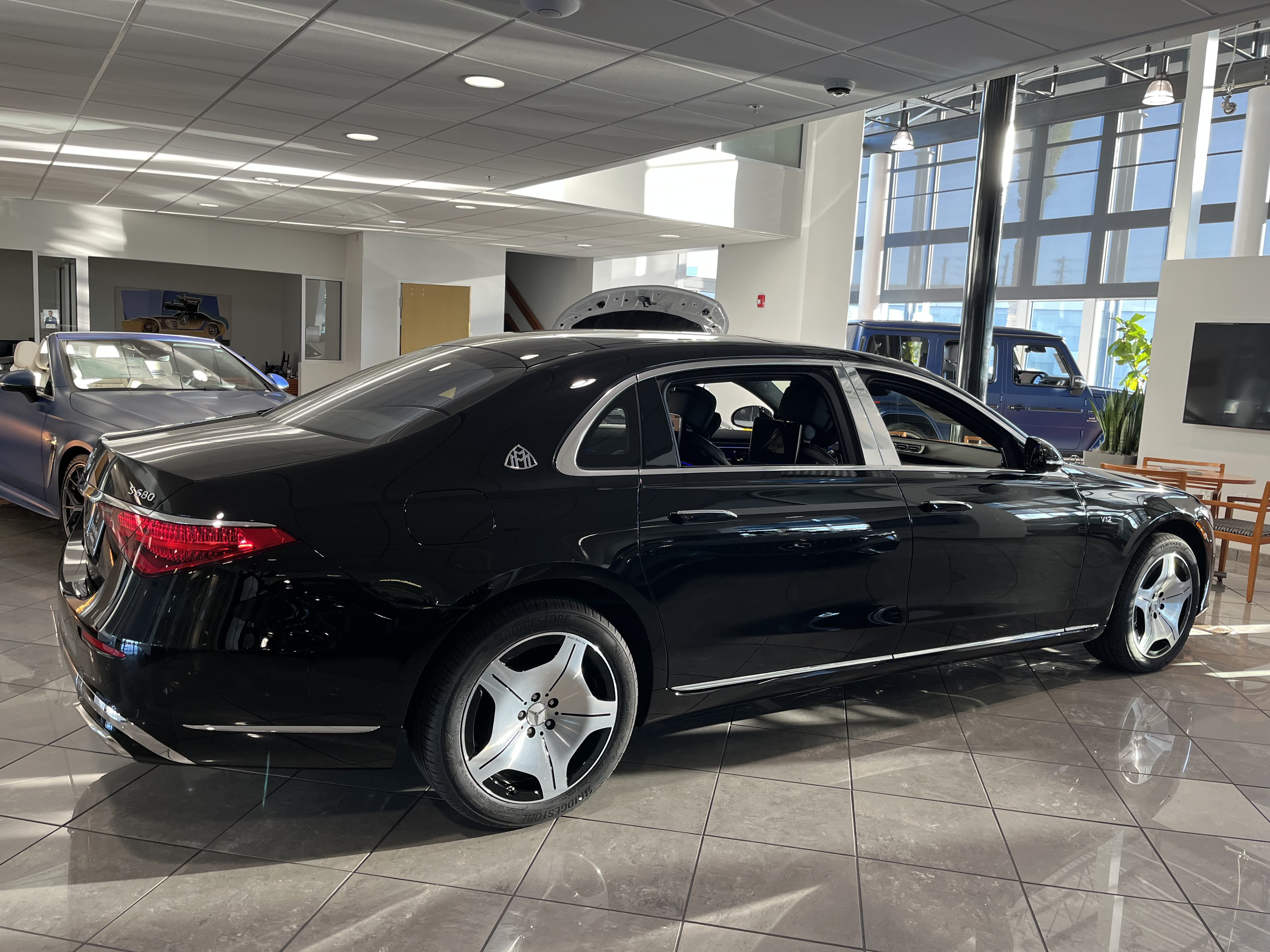 New 2026 Mercedes-Benz Maybach S 680 4MATIC image 4