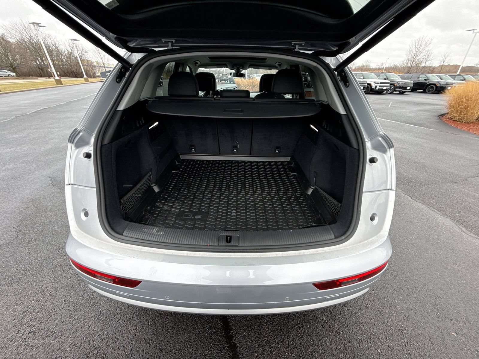 Used 2020 Audi Q5 2.0T Premium Plus w/ Premium Plus Package AWD/4WD image 26