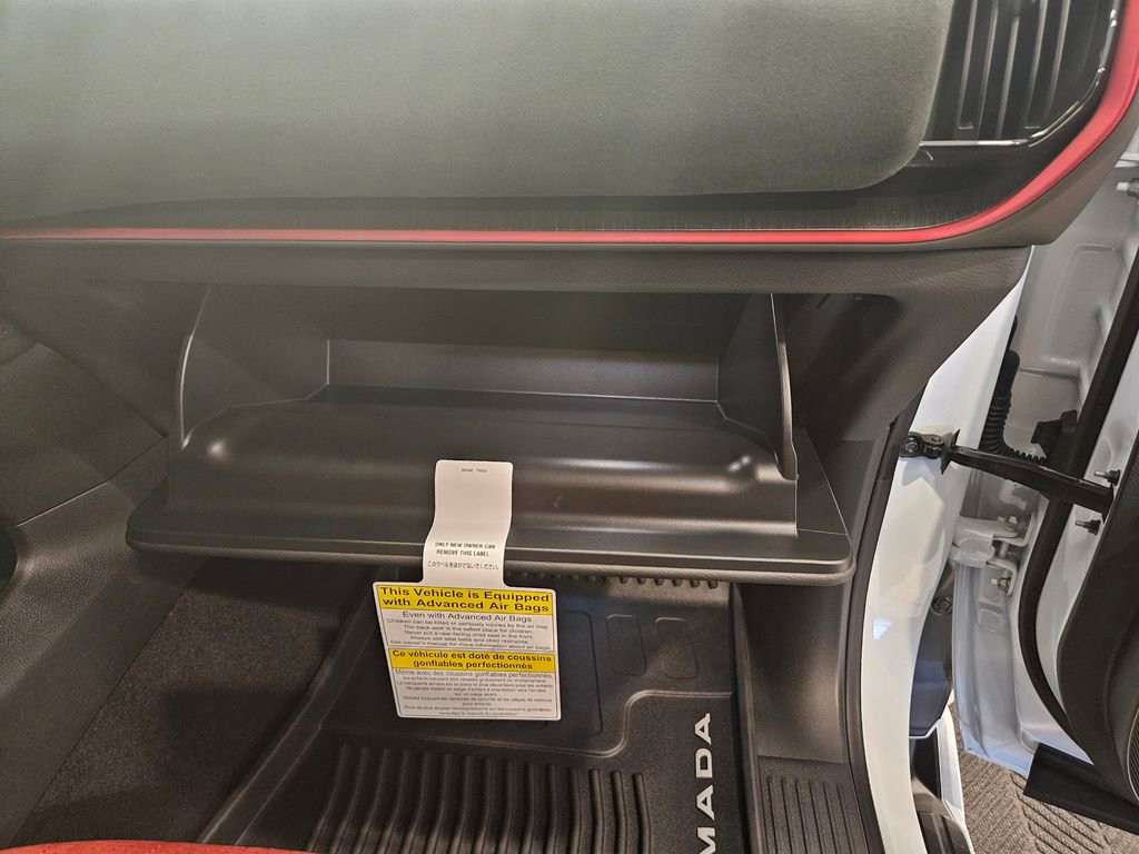 New 2026 Nissan Armada NISMO image 32
