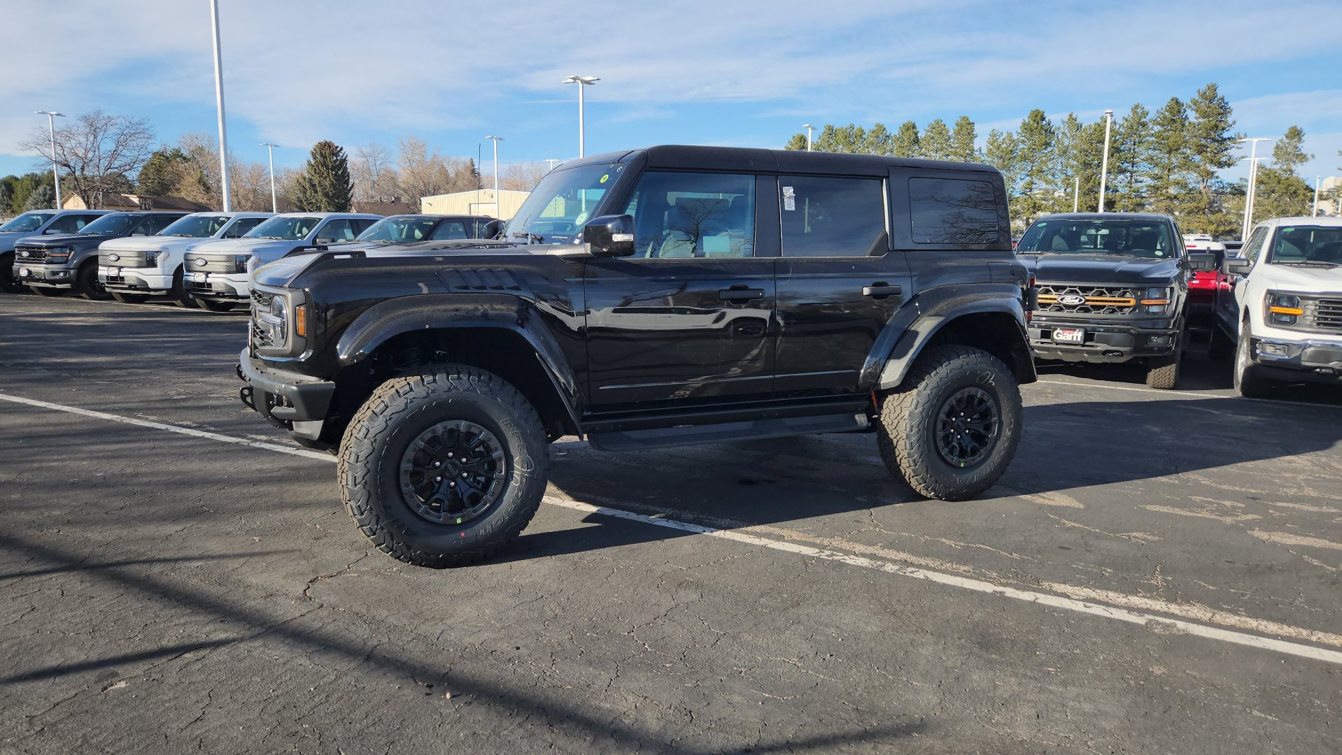 New 2025 Ford Bronco Raptor image 4
