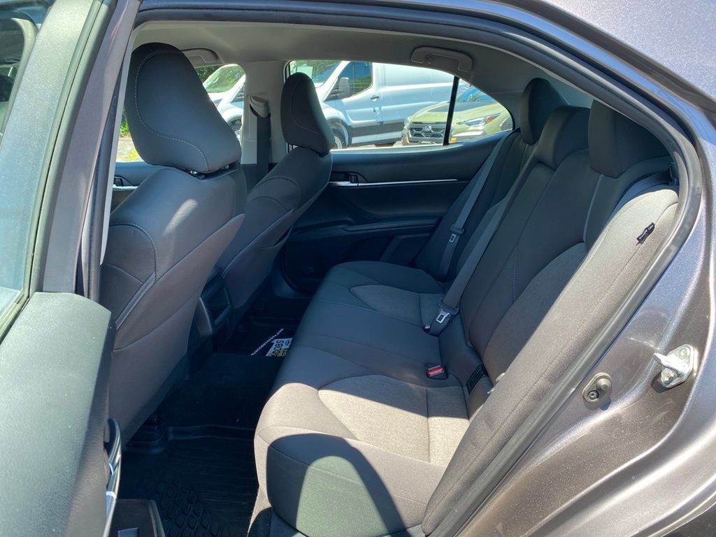Used 2022 Toyota Camry LE w/ Cold Weather Package AWD/4WD image 8