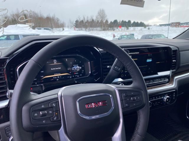 Used 2026 GMC Sierra 1500 Elevation image 31