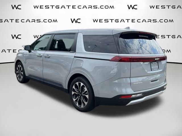 Certified 2024 Kia Carnival EX FWD image 44