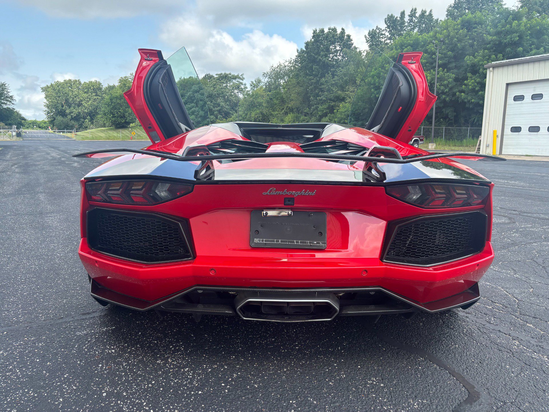 Used 2015 Lamborghini Aventador LP 700-4 AWD/4WD image 3