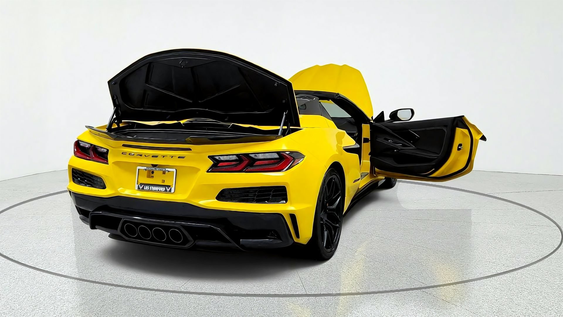 Used 2025 Chevrolet Corvette Z06 w/ Stealth Interior Trim Package RWD image 12