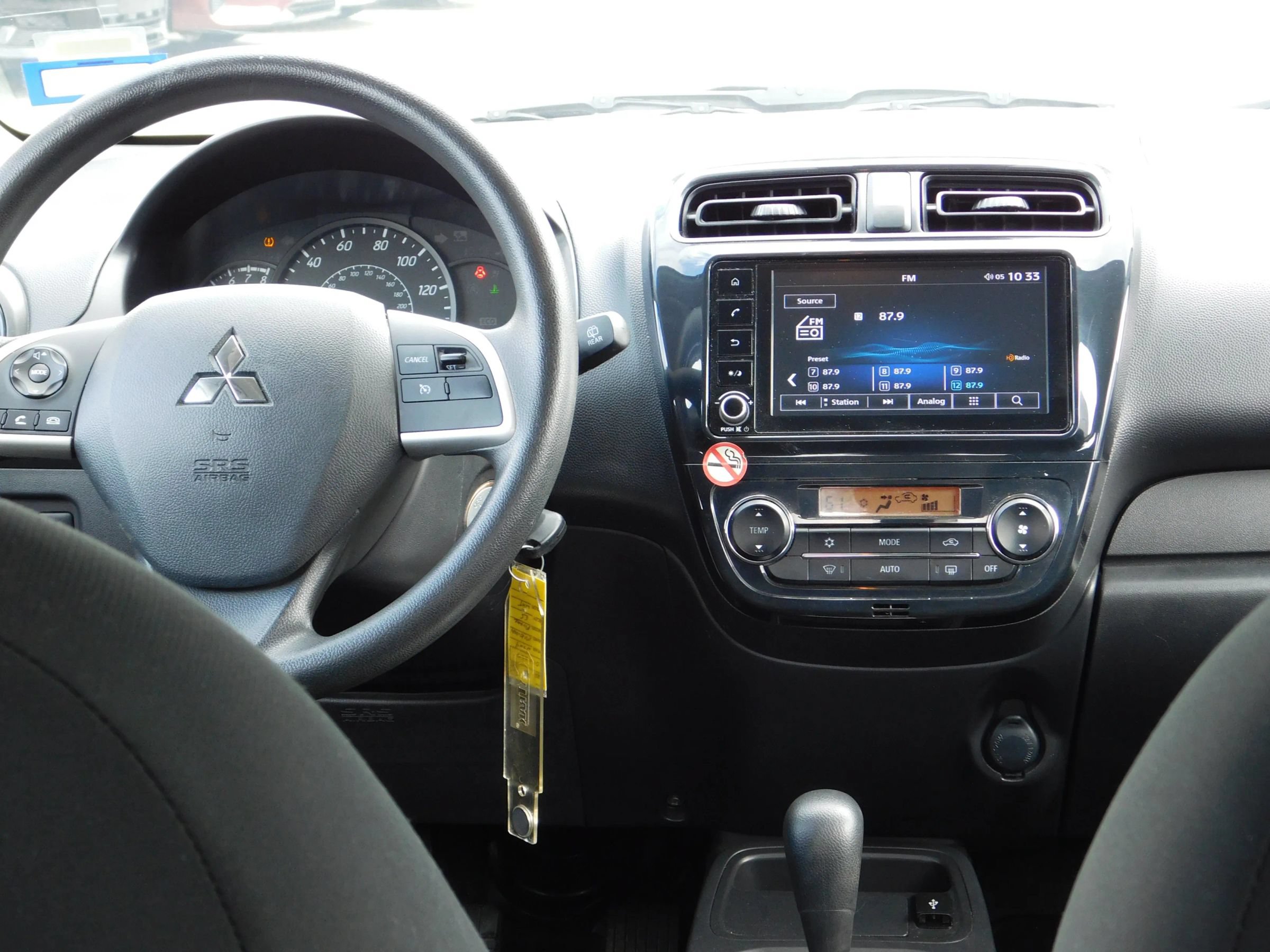 Used 2024 Mitsubishi Mirage ES FWD image 9
