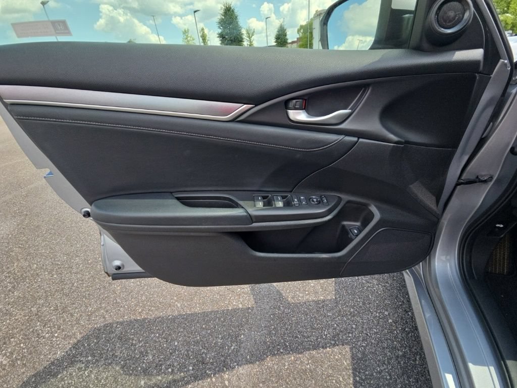 Used 2018 Honda Civic EX-L image 18