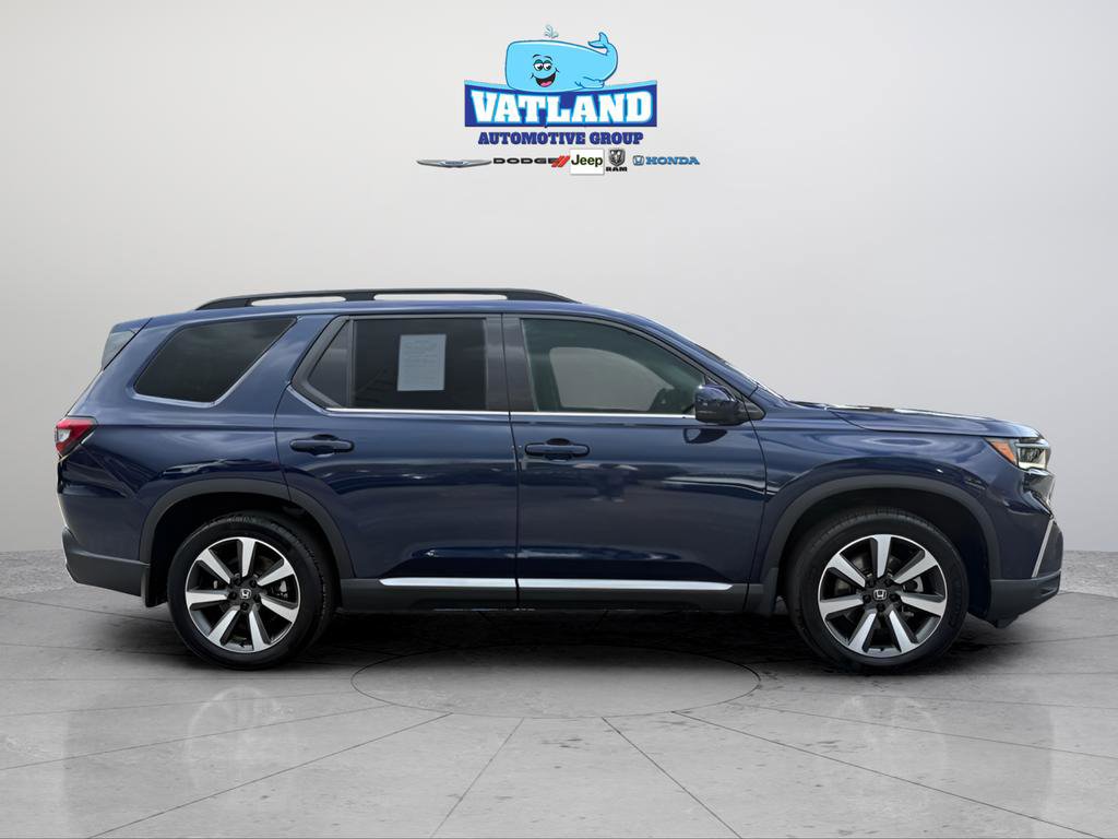 Used 2024 Honda Pilot Touring image 6