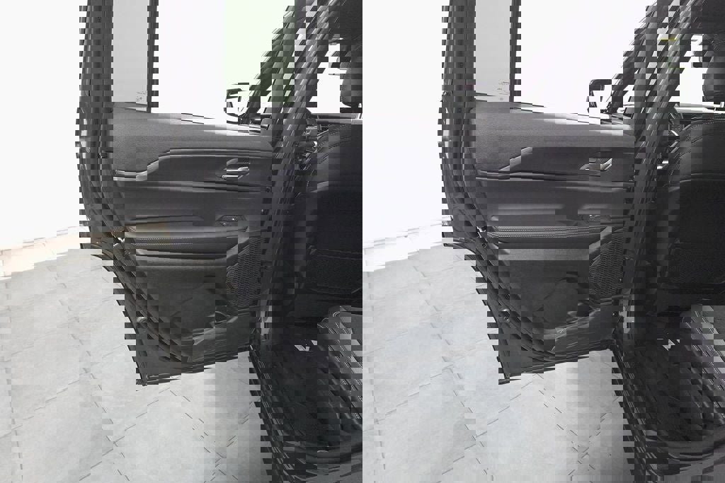 New 2025 Jeep Grand Cherokee L Altitude image 22