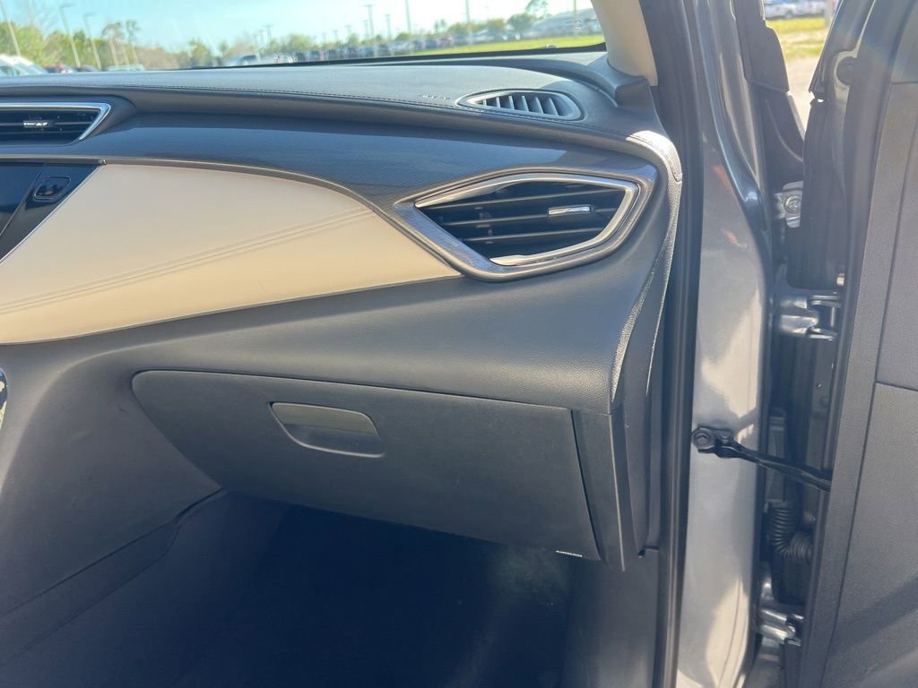 Used 2022 Buick Encore GX Essence w/ Advanced Technology Package image 48