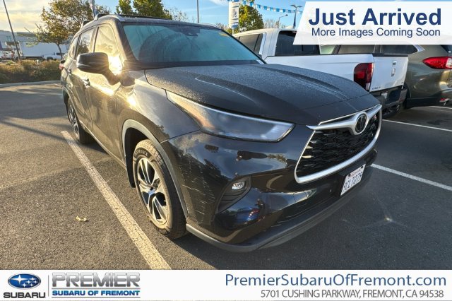 Used 2022 Toyota Highlander XLE