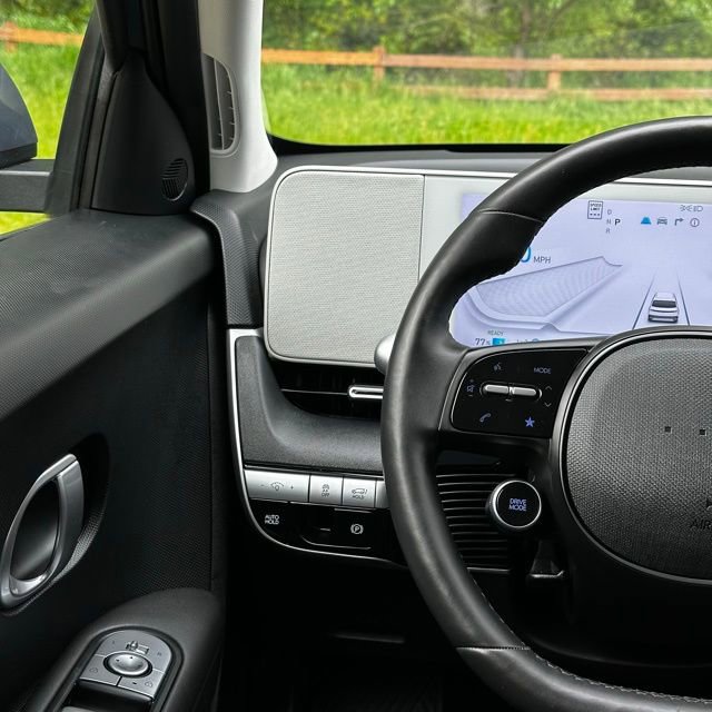 Certified 2024 Hyundai Ioniq 5 SEL image 28