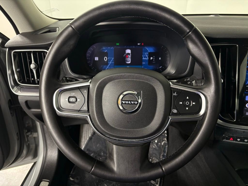 Used 2024 Volvo S60 B5 Core image 20