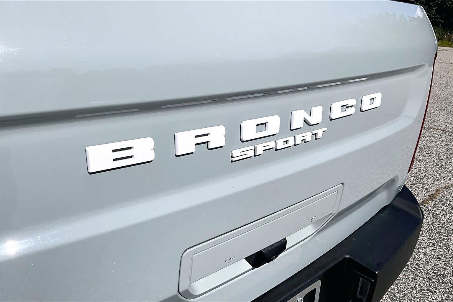 Certified 2023 Ford Bronco Sport Outer Banks w/ Tech Package AWD/4WD image 10