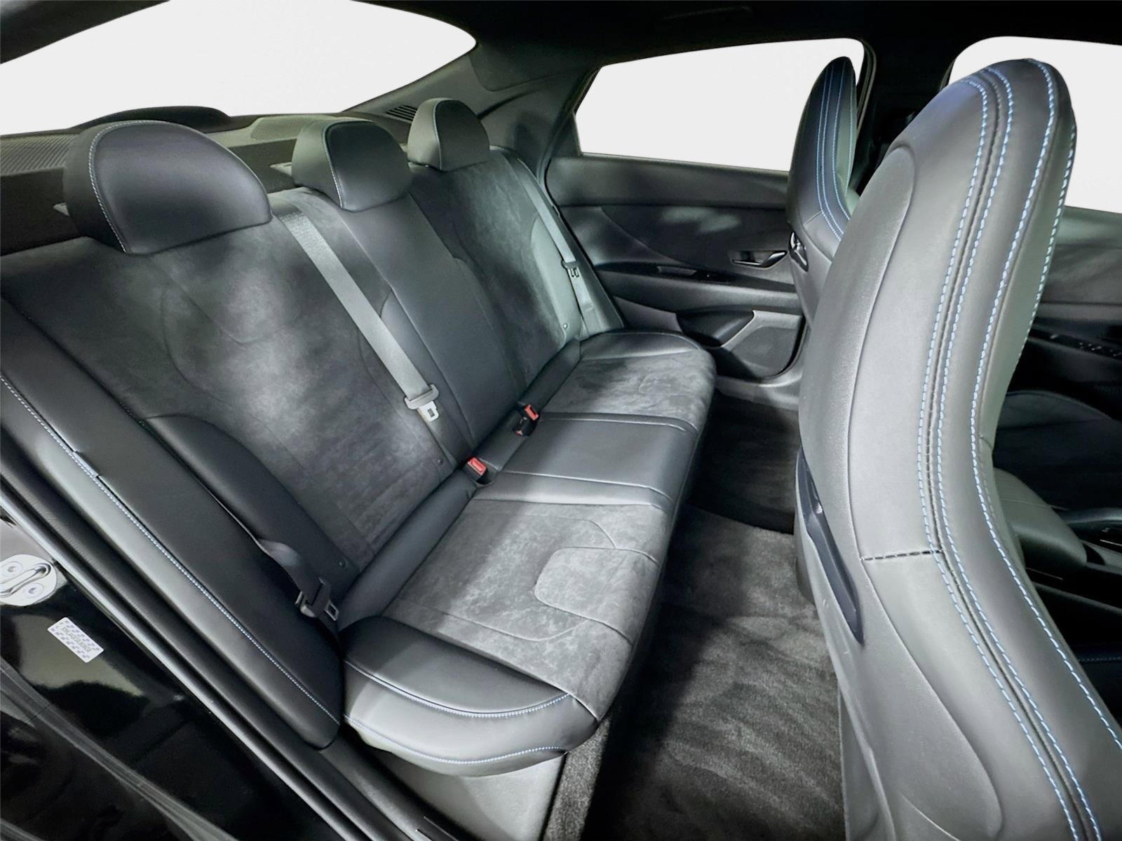 Used 2024 Hyundai Elantra N FWD image 29