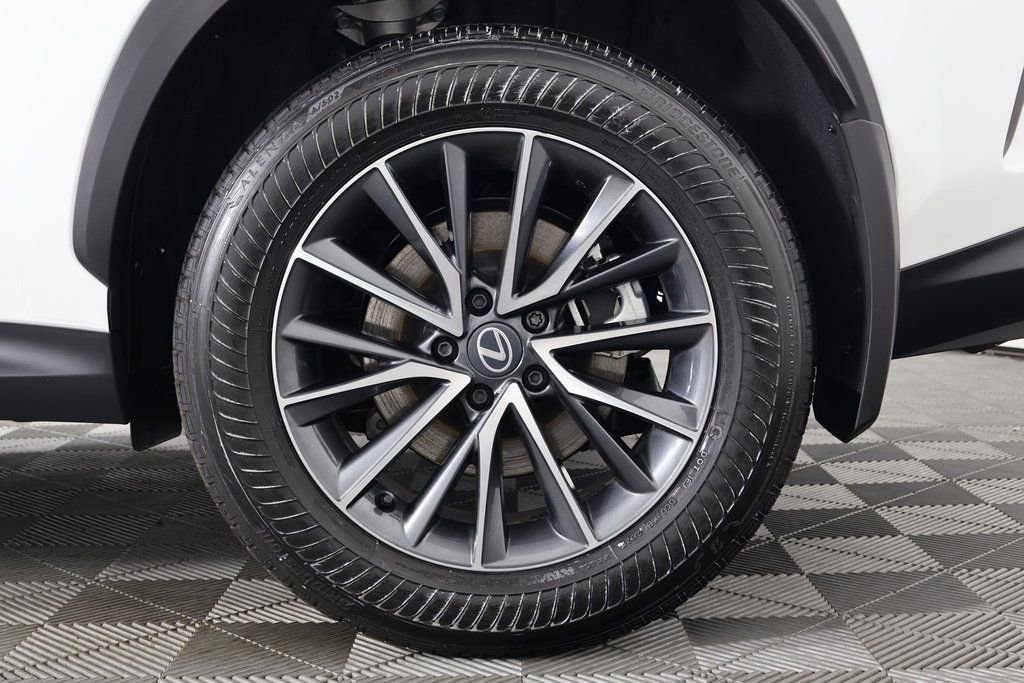 Used 2026 Lexus NX 350h AWD w/ Accessory Package (2T) image 16