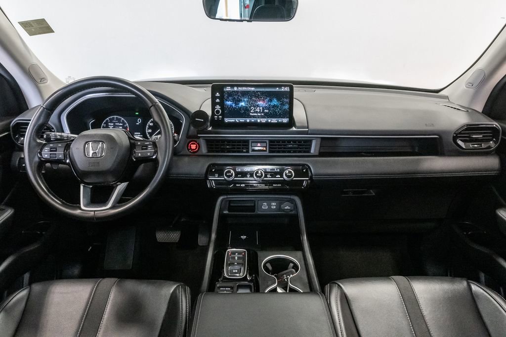 Used 2024 Honda Pilot Touring image 26