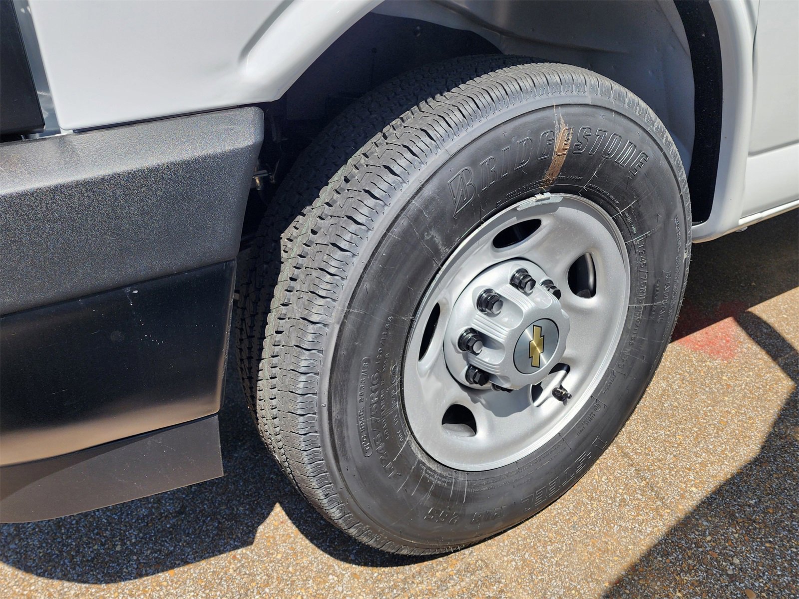 New 2025 Chevrolet Express 2500 Extended w/ Driver Convenience Package image 4