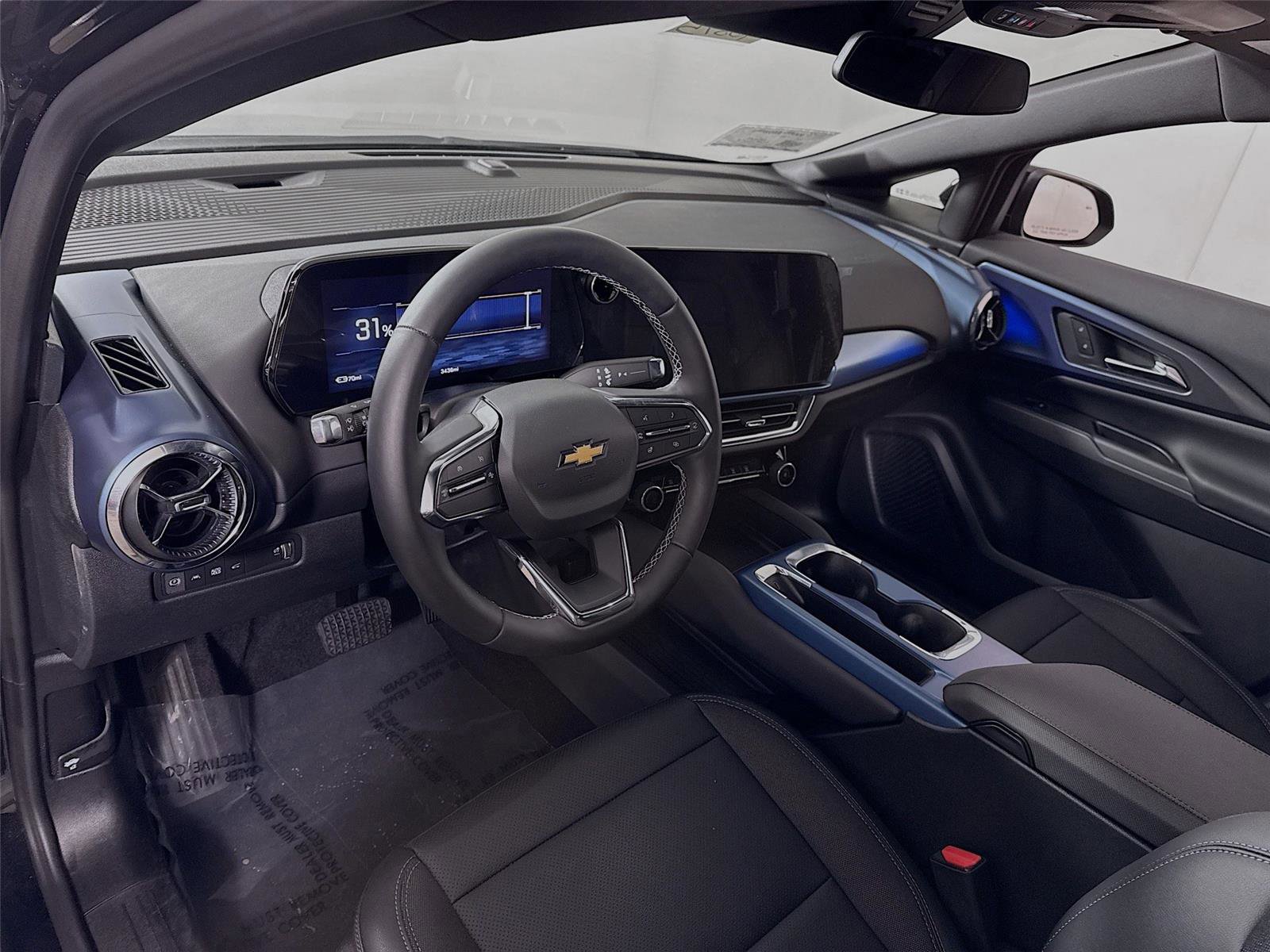 New 2026 Chevrolet Equinox EV LT image 4