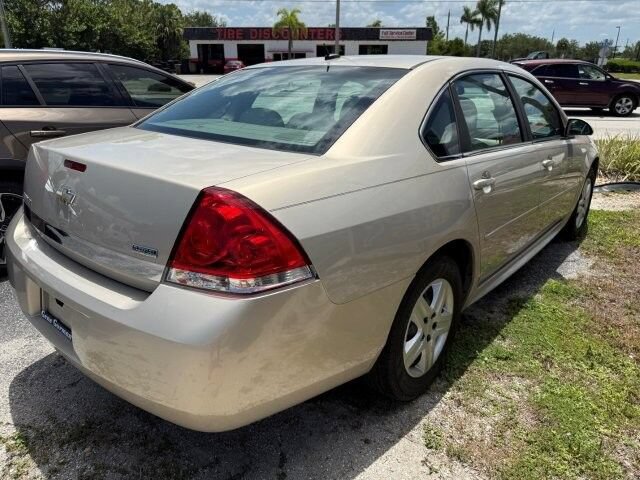 Used 2010 Chevrolet Impala LS FWD image 5