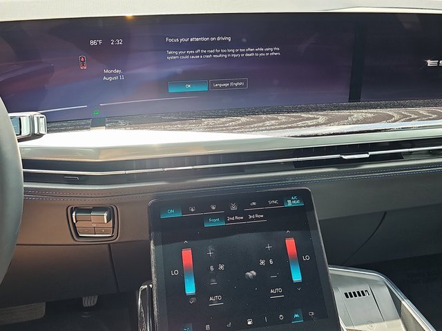New 2026 Cadillac Escalade IQL Sport 1 w/ LPO, ONYX Package image 21