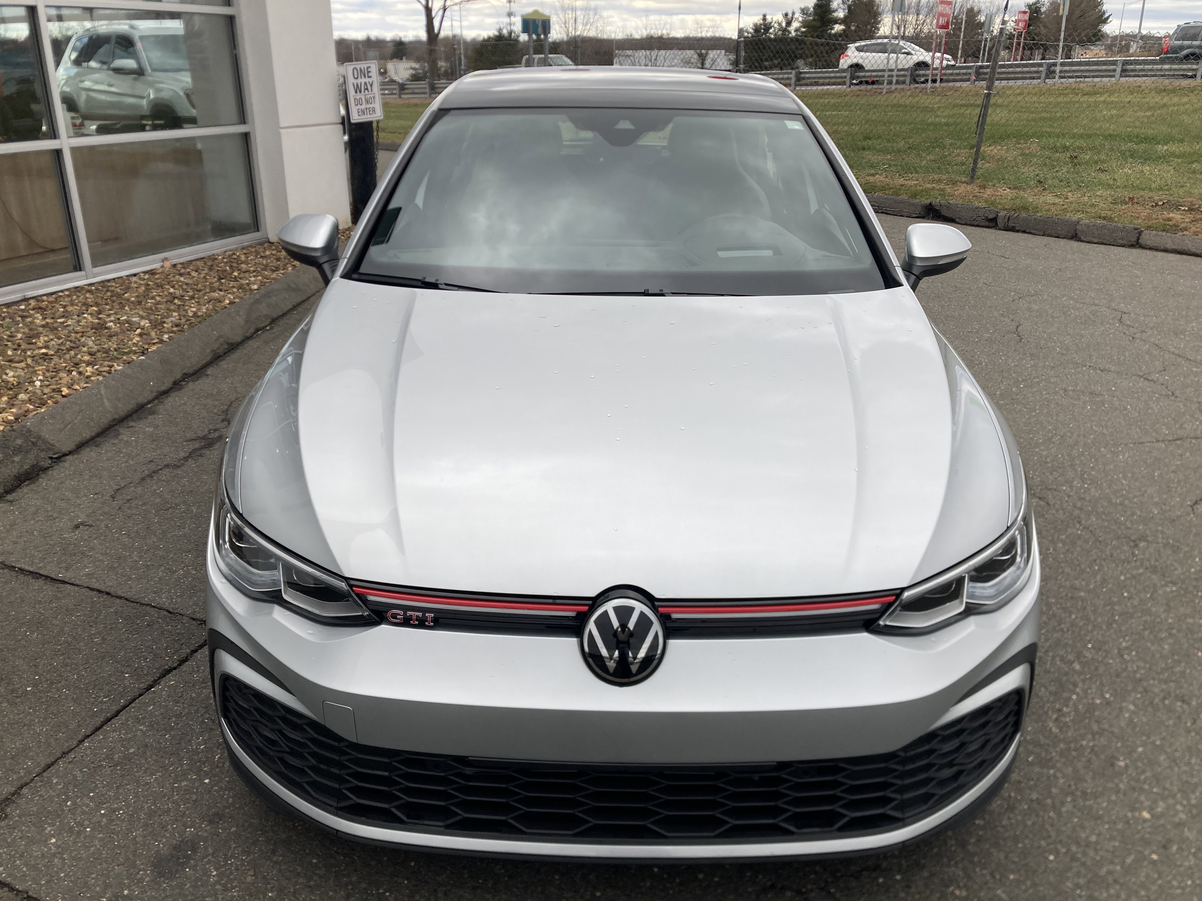 Used 2023 Volkswagen GTI Autobahn image 2