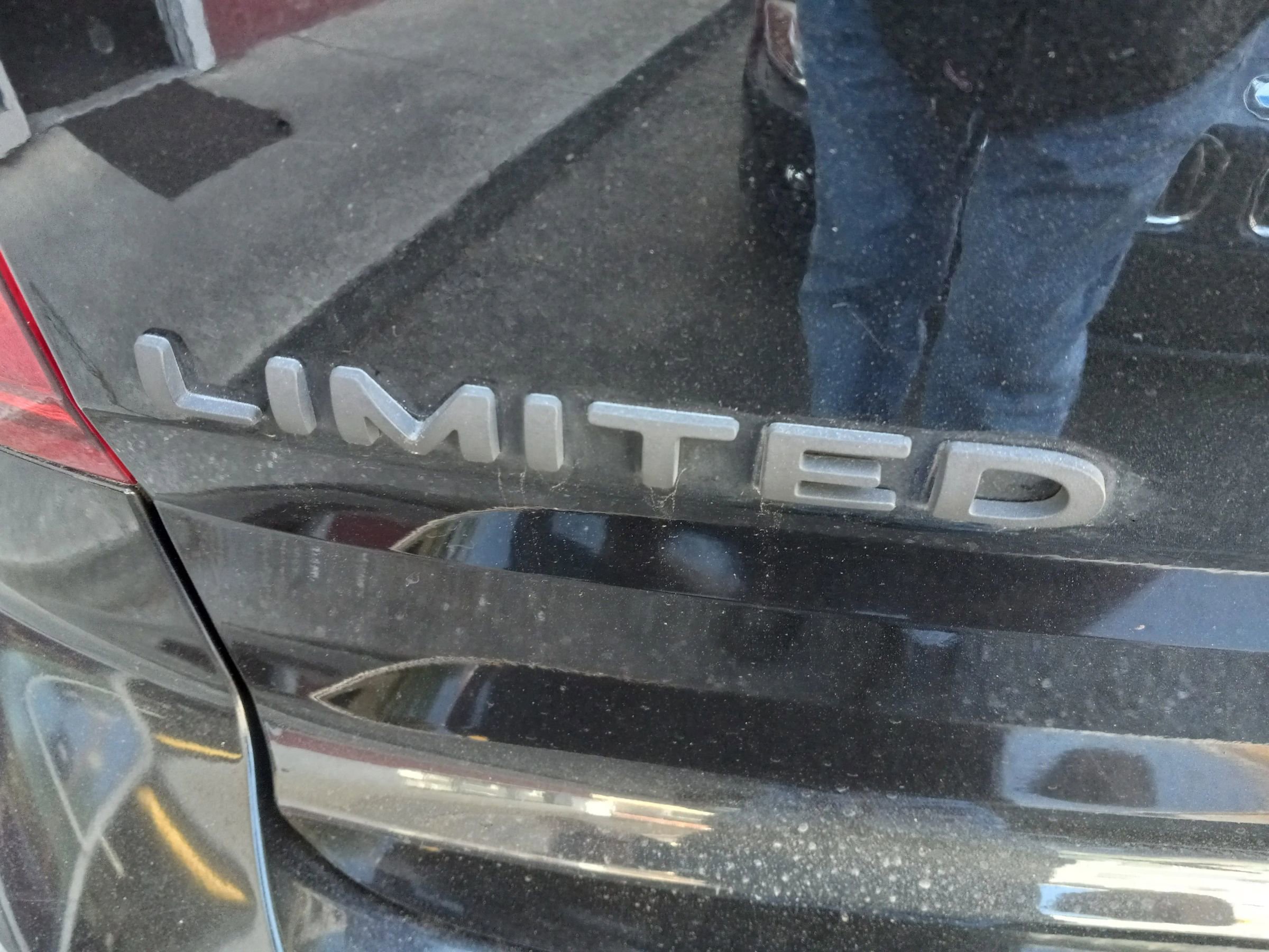 Used 2015 Ford Explorer Limited w/ Equipment Group 302A image 6