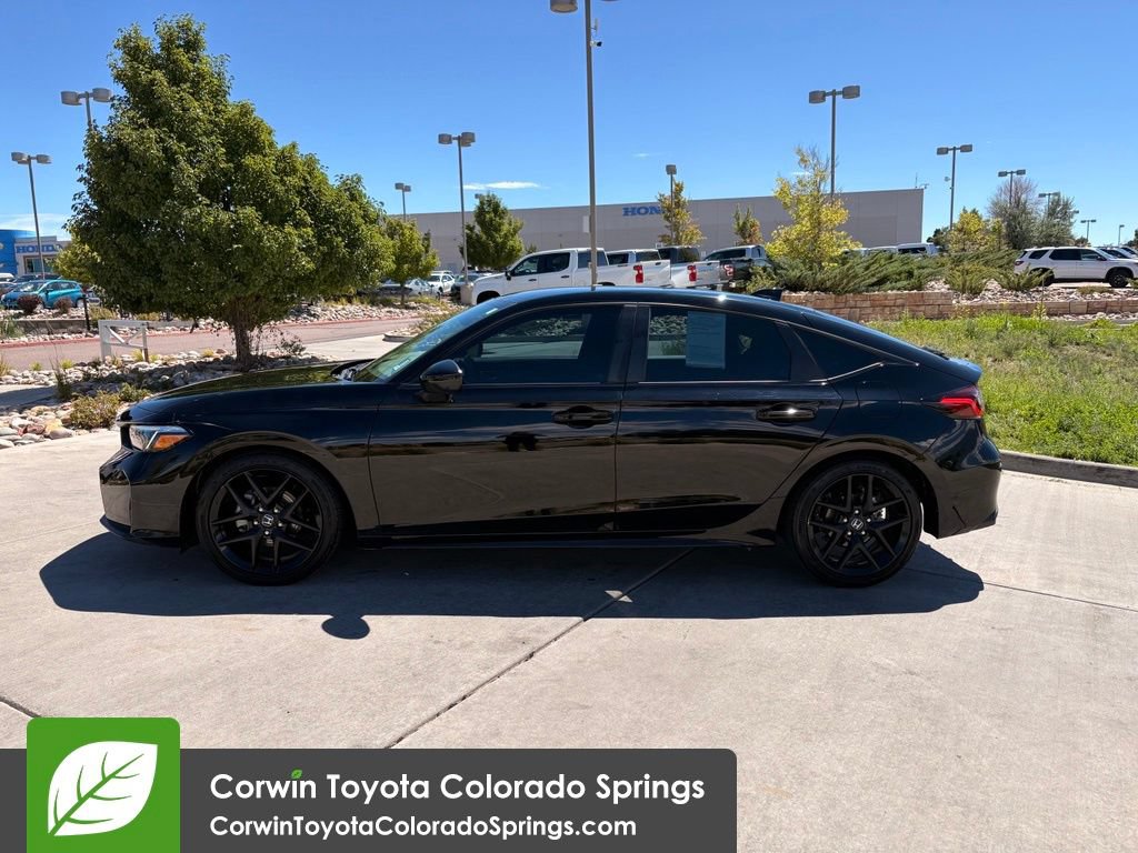 Used 2025 Honda Civic Sport image 4