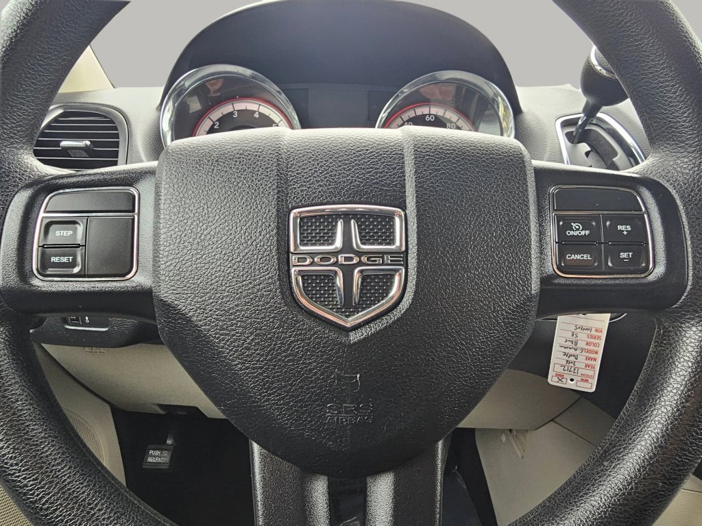 Used 2016 Dodge Grand Caravan SE w/ Quick Order Package 29E SE image 3