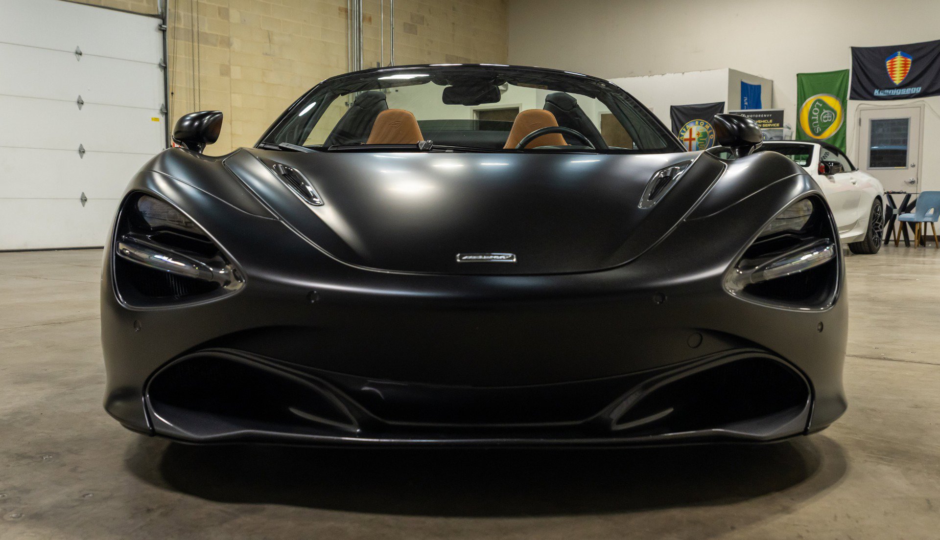 Used 2020 McLaren 720S Spider image 19