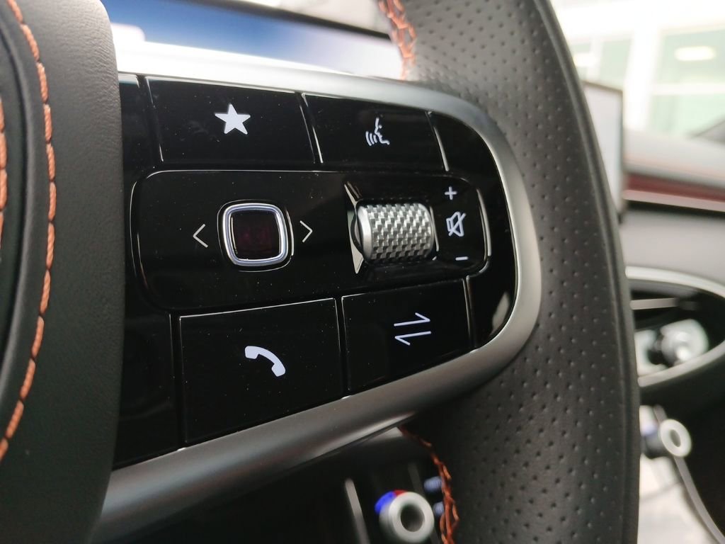 Used 2026 Genesis GV70 3.5T Sport Prestige image 44