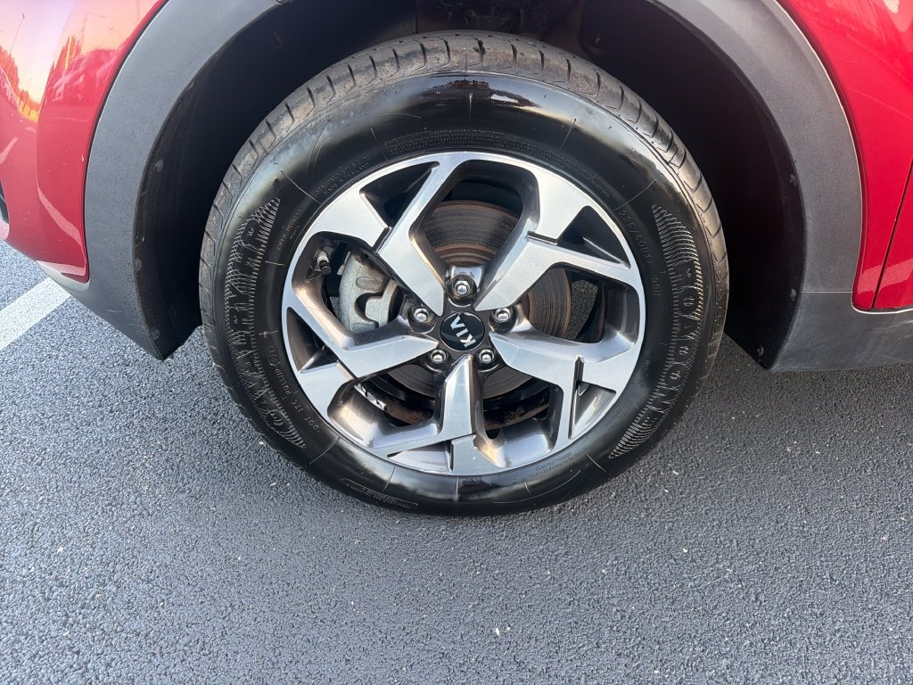 Used 2020 Kia Sportage LX AWD/4WD image 9