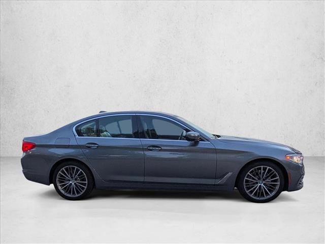 Used 2017 BMW 540i RWD image 4