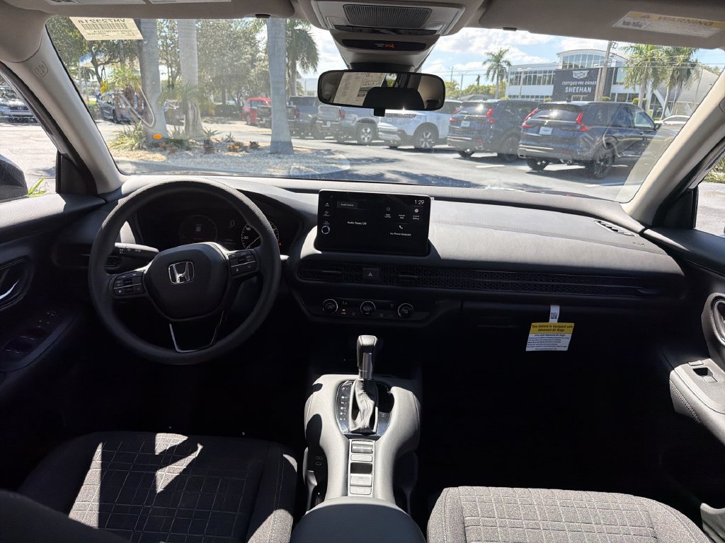 New 2027 Honda HR-V LX image 10