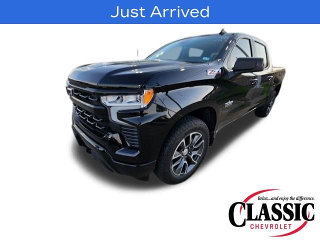 Used 2024 Chevrolet Silverado 1500 LT w/ Z71 Off-Road Package image 5