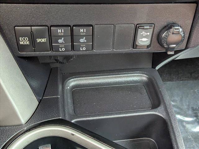 Used 2016 Toyota RAV4 Limited AWD/4WD image 15