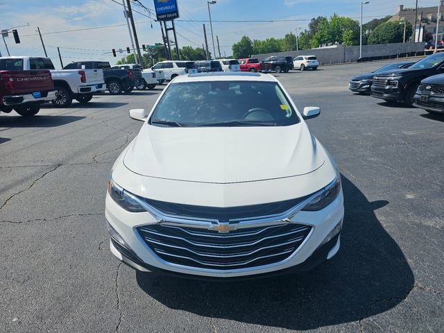 Used 2024 Chevrolet Malibu LT FWD image 3