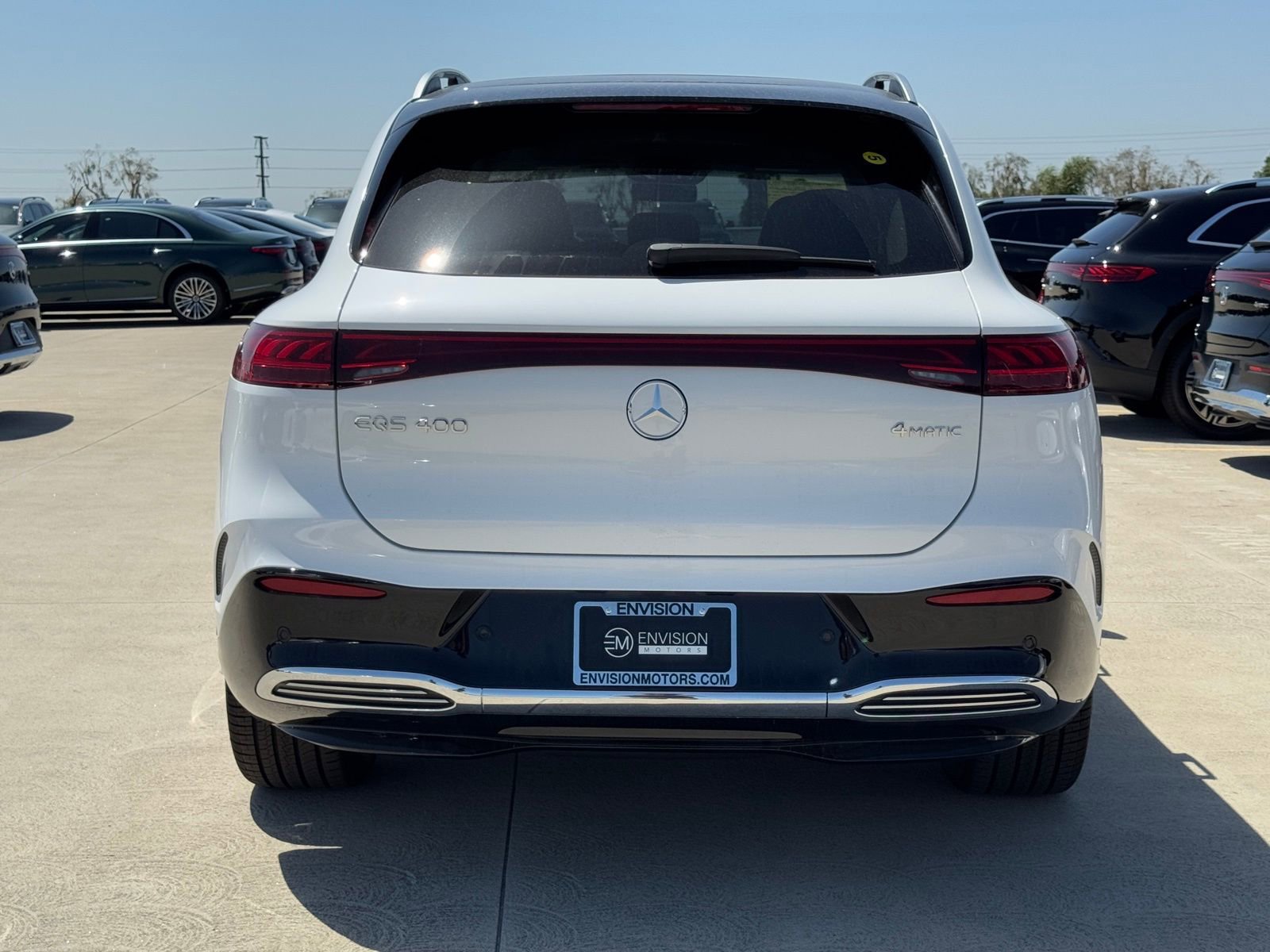 New 2026 Mercedes-Benz EQS 400 4MATIC SUV image 8