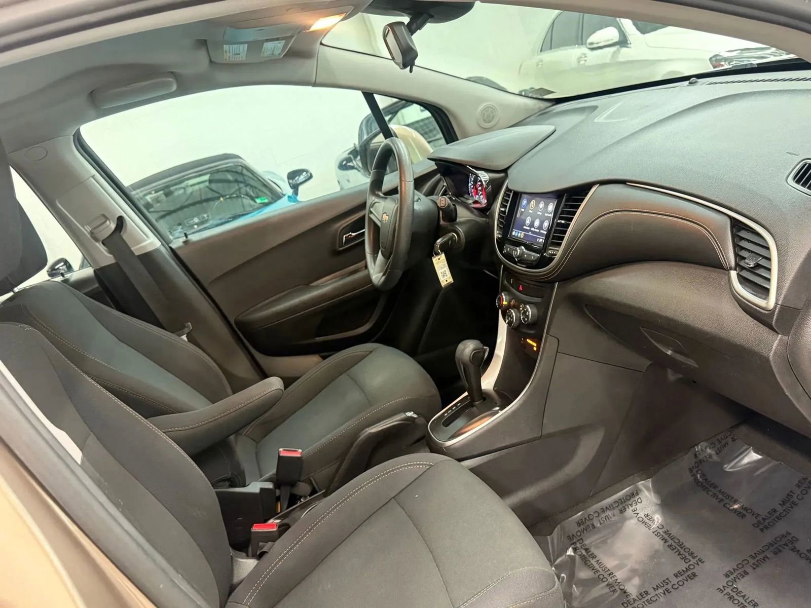 Used 2018 Chevrolet Trax LS image 22