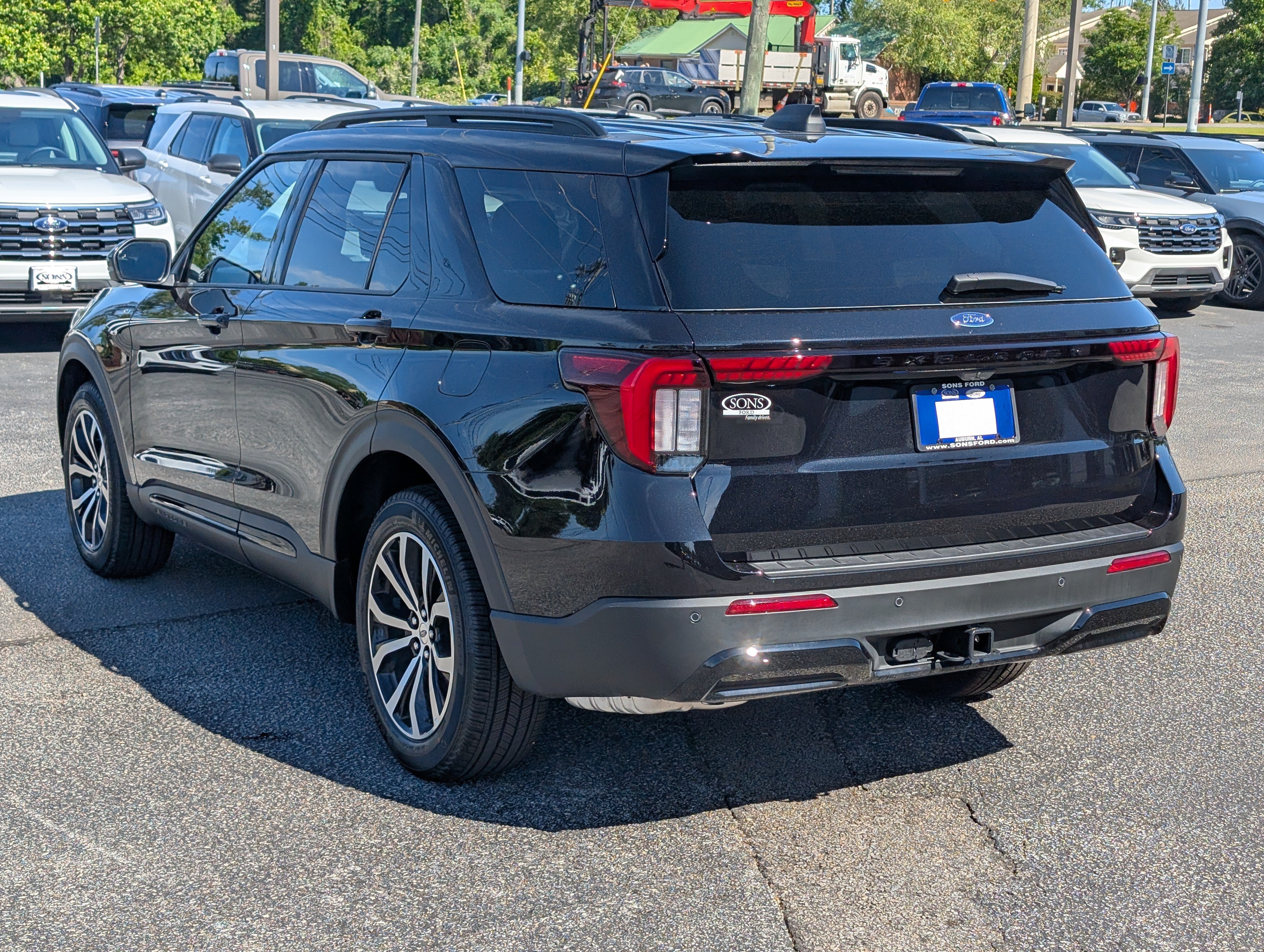 New 2026 Ford Explorer ST-Line RWD image 13