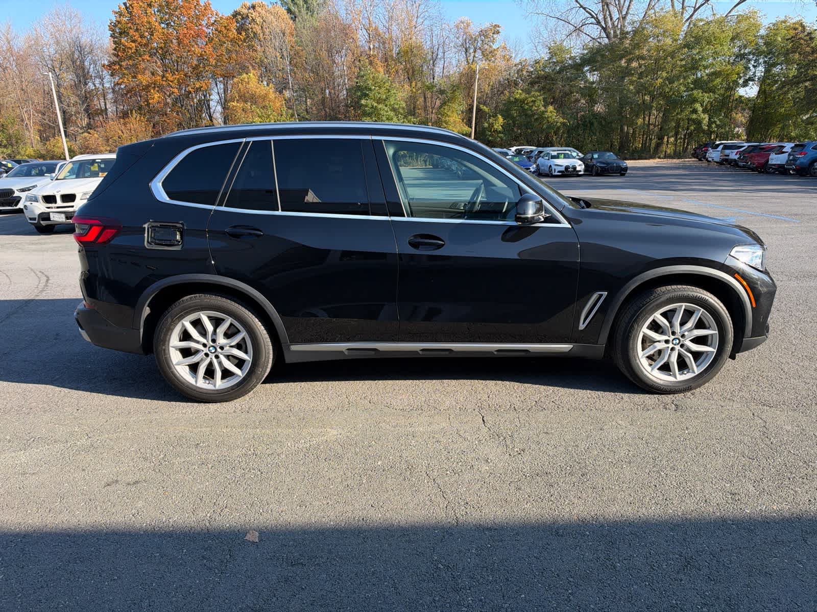 Used 2021 BMW X5 xDrive40i w/ Executive Package AWD/4WD image 6