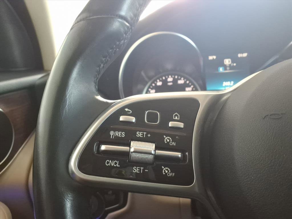 Used 2022 Mercedes-Benz GLC 300 4MATIC image 27