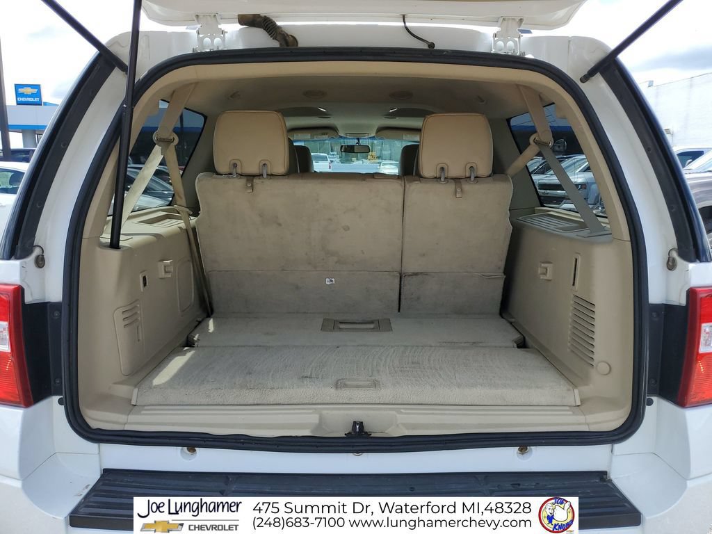 Used 2017 Ford Expedition EL XLT w/ Equipment Group 202A AWD/4WD image 26